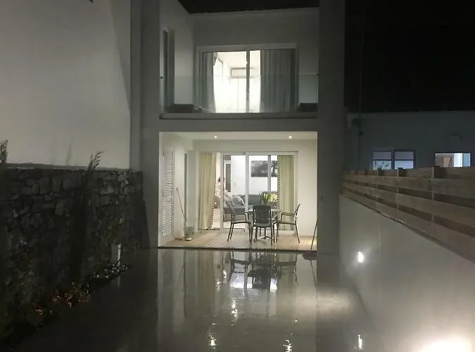 Casa Nostra フルナス